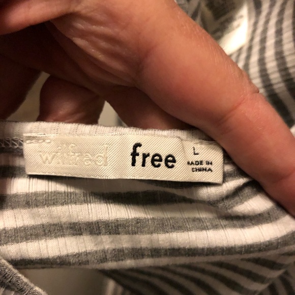 Aritzia top - Picture 4 of 4